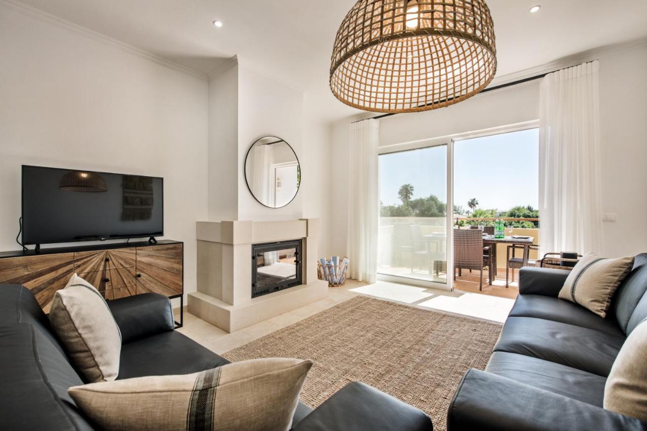 Luxurious First Floor Apartment Sleeps 4 Carvoeiro  Ngoại thất bức ảnh