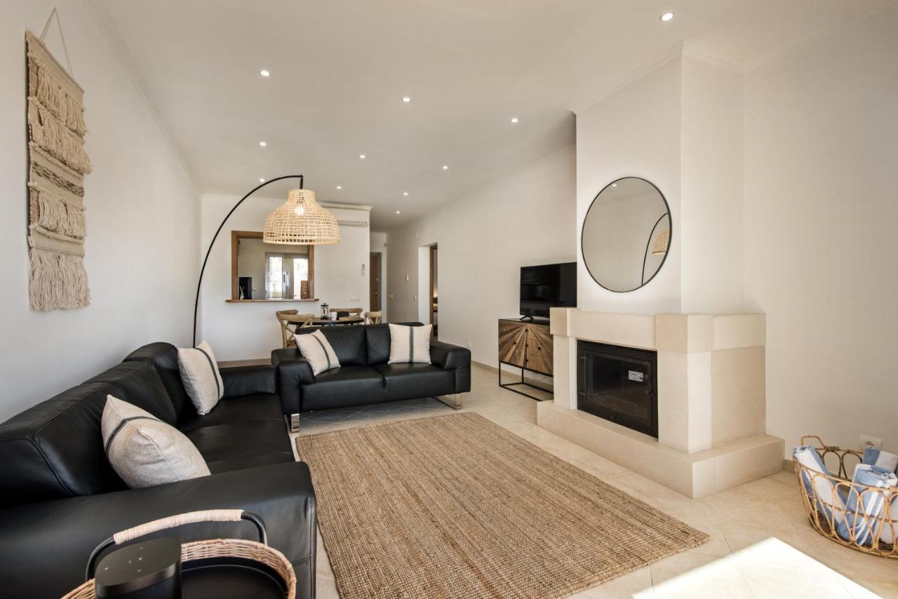 Luxurious First Floor Apartment Sleeps 4 Carvoeiro  Ngoại thất bức ảnh